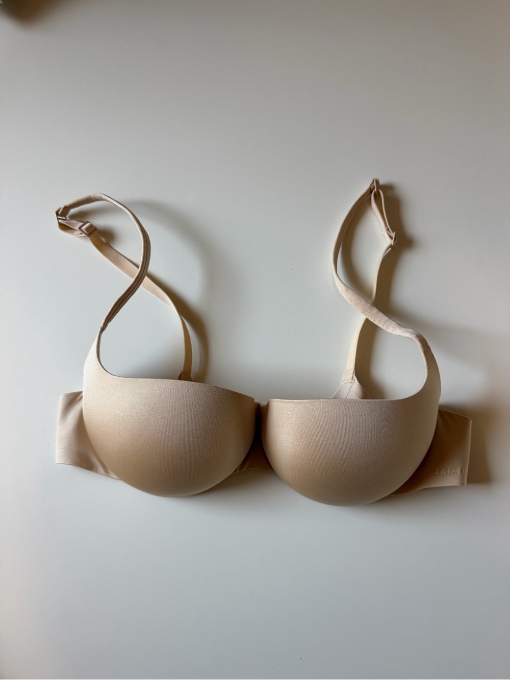 Skims Ultimate Push-up Balconette
Bra in Sand NWOT size 34A